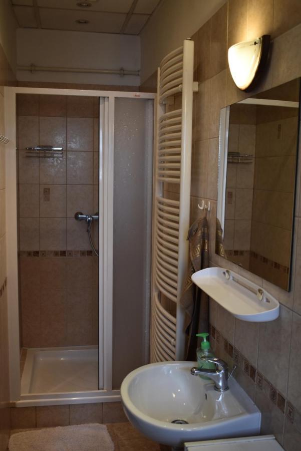 Apartmány Lenka Karlovy Vary Exterior foto